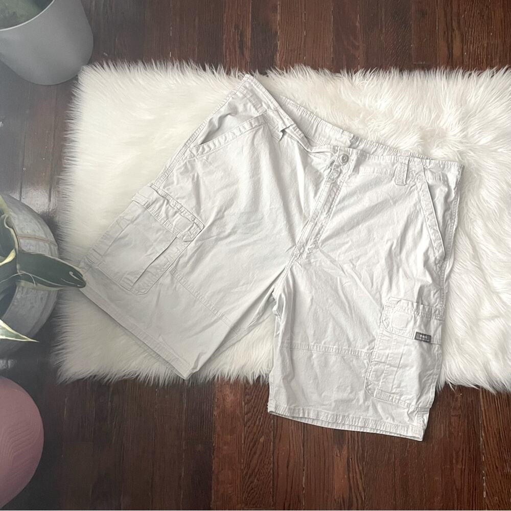 Wrangler Khaki Shorts